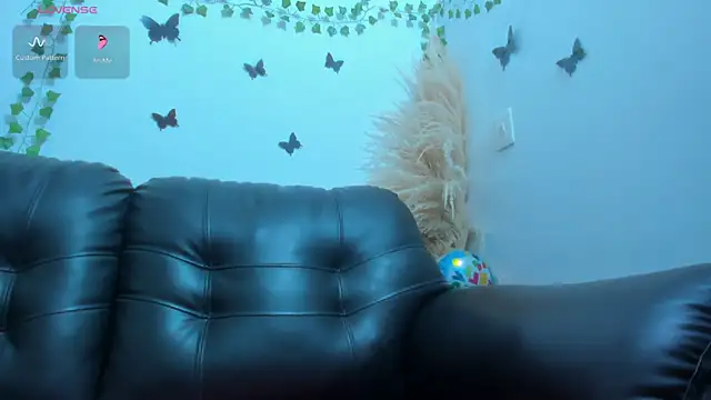 Snapshot of Amani_Bakir chatting on February 24, 2026, 11:44 am Amani Bakir online show from February 24, 2026, 11:44 am