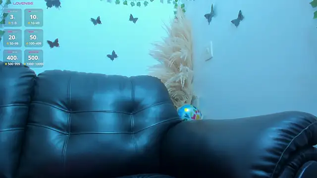 Snapshot of Amani_Bakir chatting on February 25, 2026, 12:38 pm Amani Bakir online show from February 25, 2026, 12:38 pm