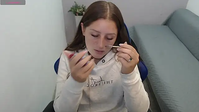 Snapshot of valerie_diaz1 chatting on September 17, 2025, 1:24 pm valerie diaz1 online show from September 17, 2025, 1:24 pm