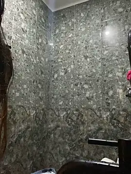 Snapshot of whiteladyboy chatting on October 18, 2025, 2:57 am whiteladyboy online show from October 18, 2025, 2:57 am