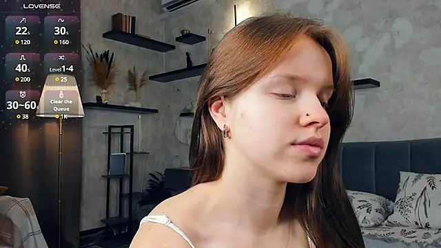 NicoleSkyt online show from March 20, 2025, 7:14 am