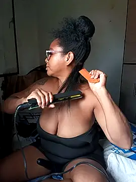 Melanie candy  online show from October 8, 2025, 7:14 pm