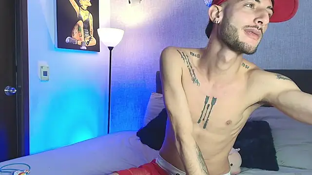Sxxthiago online show from May 11, 2026, 6:37 am