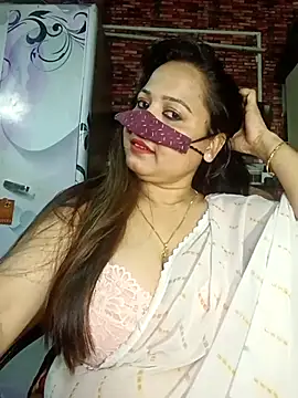 albelasummi702 online show from March 28, 2026, 12:39 pm