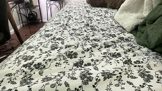 Snapshot of annabelleholly666 chatting on February 4, 2026, 12:05 am annabelleholly666 online show from February 4, 2026, 12:05 am