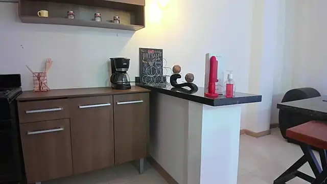 Snapshot of Lizzie_Williams_ chatting on October 7, 2025, 3:07 am Lizzie Williams  online show from October 7, 2025, 3:07 am