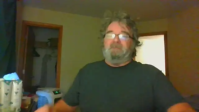 Snapshot of Doherty10 chatting on May 29, 2026, 5:19 pm Doherty10 online show from May 29, 2026, 5:19 pm