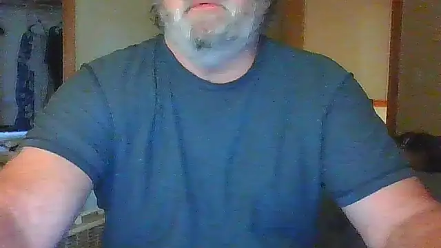 Snapshot of Doherty10 chatting on May 15, 2026, 6:28 pm Doherty10 online show from May 15, 2026, 6:28 pm