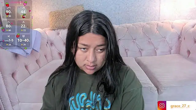 grace77   online show from October 16, 2025, 9:28 am