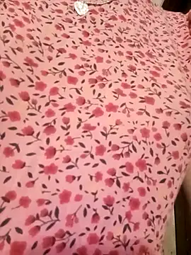 Raya-Moni online show from November 23, 2025, 12:48 pm