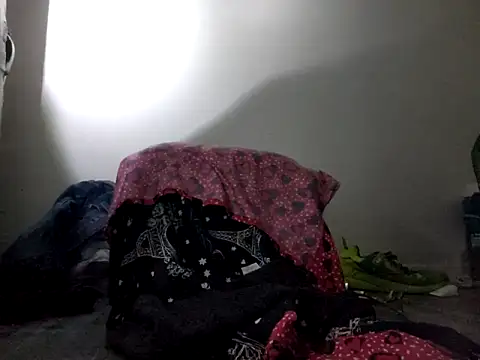 Amarok39 online show from October 5, 2025, 2:08 pm