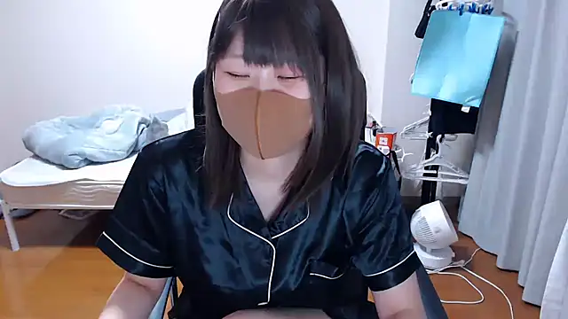 Snapshot of izumi__123 chatting on July 20, 2026, 11:45 am izumi 123 online show from July 20, 2026, 11:45 am
