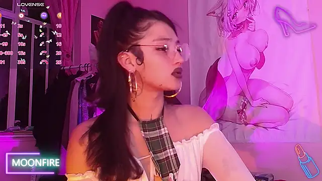 moonfiredancer online show from October 11, 2025, 4:57 am