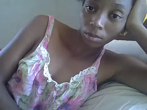 Snapshot of ElianeHot chatting on February 22, 2026, 7:22 am ElianeHot online show from February 22, 2026, 7:22 am