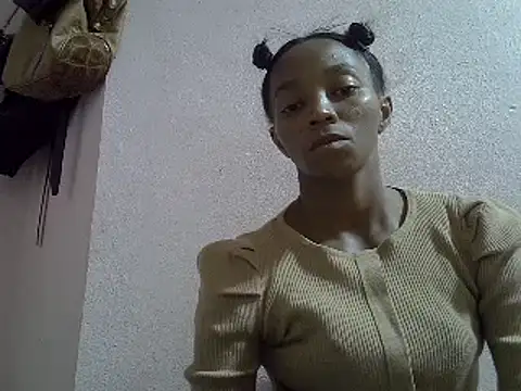 ElianeHot online show from February 26, 2025, 3:10 pm