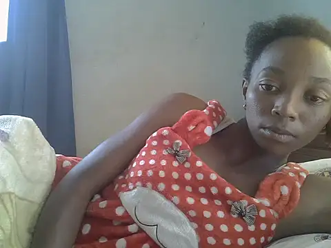 Snapshot of ElianeHot chatting on February 28, 2026, 8:03 am ElianeHot online show from February 28, 2026, 8:03 am