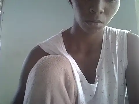 ElianeHot online show from November 9, 2025, 9:46 am