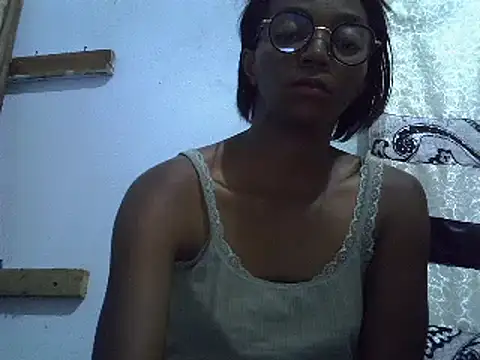 ElianeHot online show from February 18, 2025, 5:42 pm