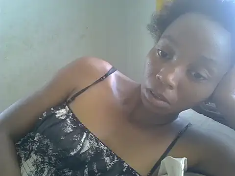 Snapshot of ElianeHot chatting on February 14, 2026, 5:51 am ElianeHot online show from February 14, 2026, 5:51 am