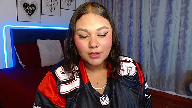 Snapshot of Alisteresa_ chatting on October 23, 2025, 2:32 am Alisteresa online show from October 23, 2025, 2:32 am