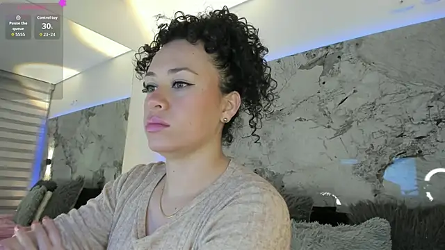 Snapshot of LIZ_HOLMES chatting on September 24, 2025, 10:00 am LIZ HOLMES online show from September 24, 2025, 10:00 am