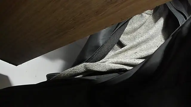 s sven03 online show from February 9, 2025, 7:37 am