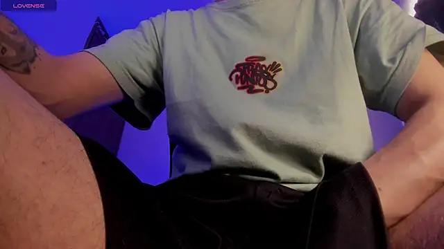 s sven03 online show from February 12, 2026, 7:46 pm