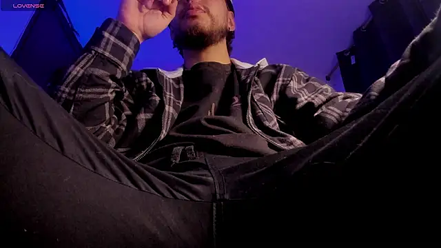 s sven03 online show from February 24, 2026, 4:24 am