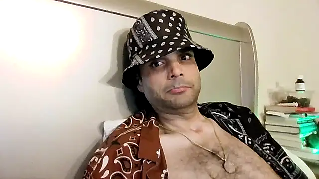 GForceSavage online show from November 20, 2025, 5:30 am