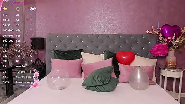 CarlaReysX online show from February 16, 2025, 5:04 am