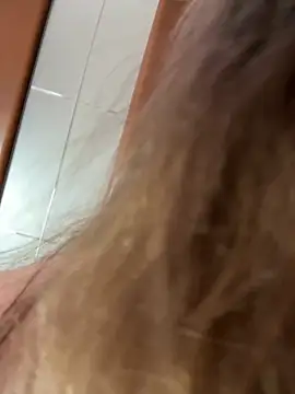 Snapshot of PumaShyXD chatting on November 14, 2025, 9:57 am PumaShyXD online show from November 14, 2025, 9:57 am