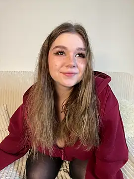 Snapshot of PumaShyXD chatting on February 16, 2026, 10:25 am PumaShyXD online show from February 16, 2026, 10:25 am