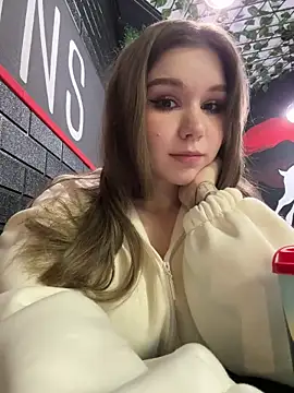 Snapshot of PumaShyXD chatting on January 18, 2026, 10:18 am PumaShyXD online show from January 18, 2026, 10:18 am