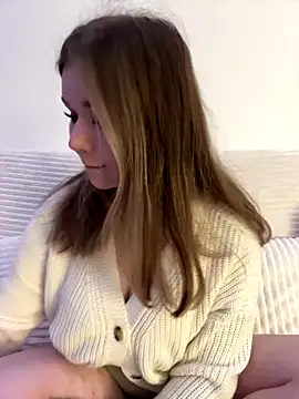 Snapshot of PumaShyXD chatting on October 1, 2025, 9:47 am PumaShyXD online show from October 1, 2025, 9:47 am