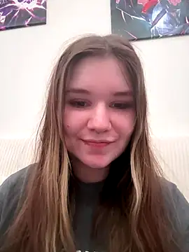 Snapshot of PumaShyXD chatting on November 3, 2025, 7:17 pm PumaShyXD online show from November 3, 2025, 7:17 pm