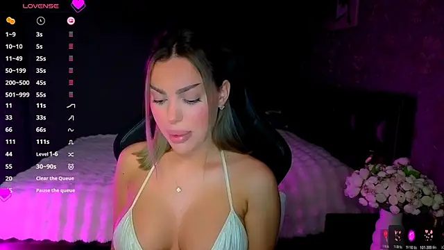 babyleilaa online show from March 21, 2026, 9:51 pm