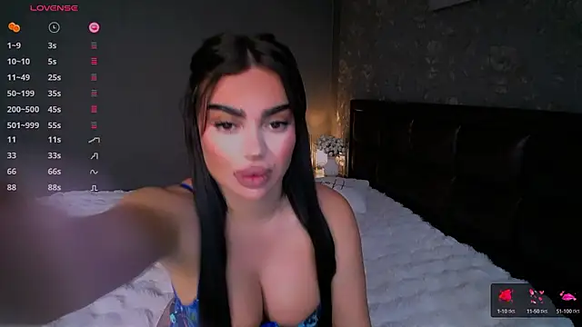 babyleilaa online show from December 3, 2024, 4:22 pm
