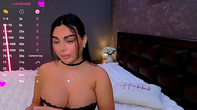 babyleilaa online show from September 30, 2025, 9:10 pm