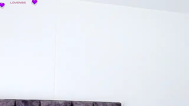 VeronicaTonu online show from February 14, 2025, 2:44 pm