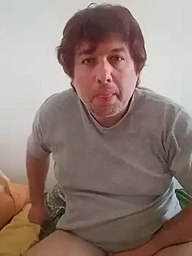 Olandese2682xh online show from April 15, 2026, 9:26 am