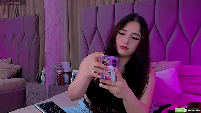 JennyFerguson online show from September 19, 2025, 6:12 pm