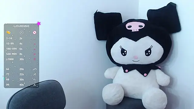 majabloom  online show from October 29, 2025, 3:44 pm