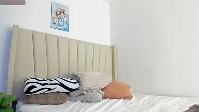 Mady-Edwards online show from January 9, 2026, 11:11 pm