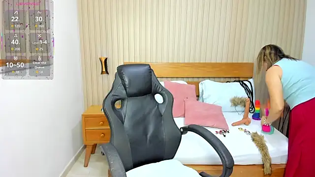 luciana ballesteros  online show from March 9, 2026, 12:09 pm