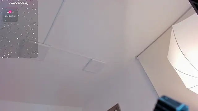 FaloonRoussel online show from April 10, 2026, 6:15 pm