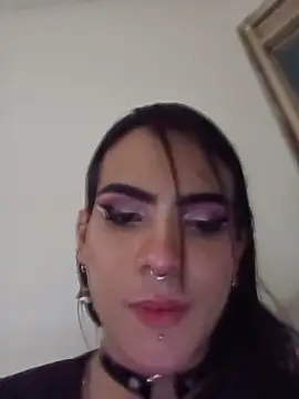 lilithnyx333 online show from May 14, 2026, 7:38 am