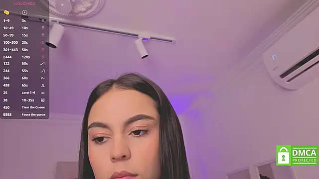 Snapshot of Aleejaa__ chatting on October 16, 2025, 11:40 am Aleejaa   online show from October 16, 2025, 11:40 am