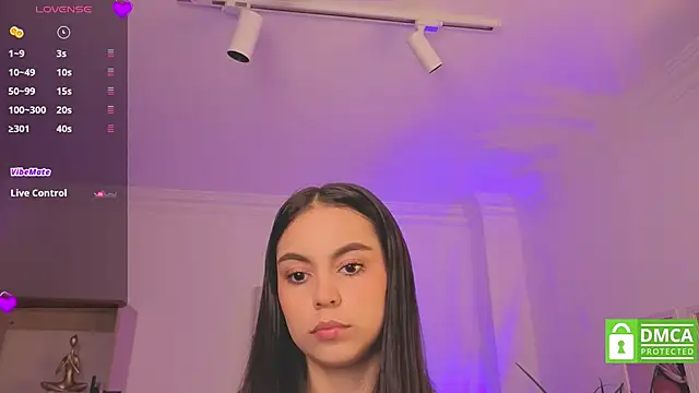 Snapshot of Aleejaa__ chatting on October 25, 2025, 11:31 am Aleejaa   online show from October 25, 2025, 11:31 am