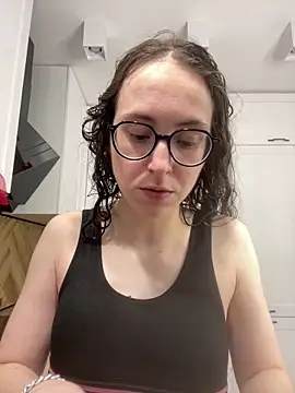 MartiniiSelenna online show from March 15, 2026, 6:42 am