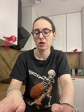 MartiniiSelenna online show from March 19, 2026, 6:46 am